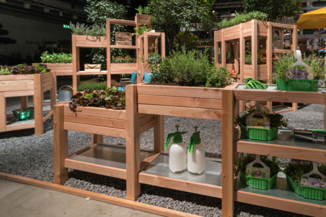 Hochbeet mit Ablagefläche