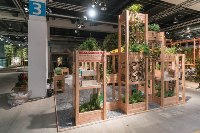 Sichtschutz mit dem modularen Pflanzwand System