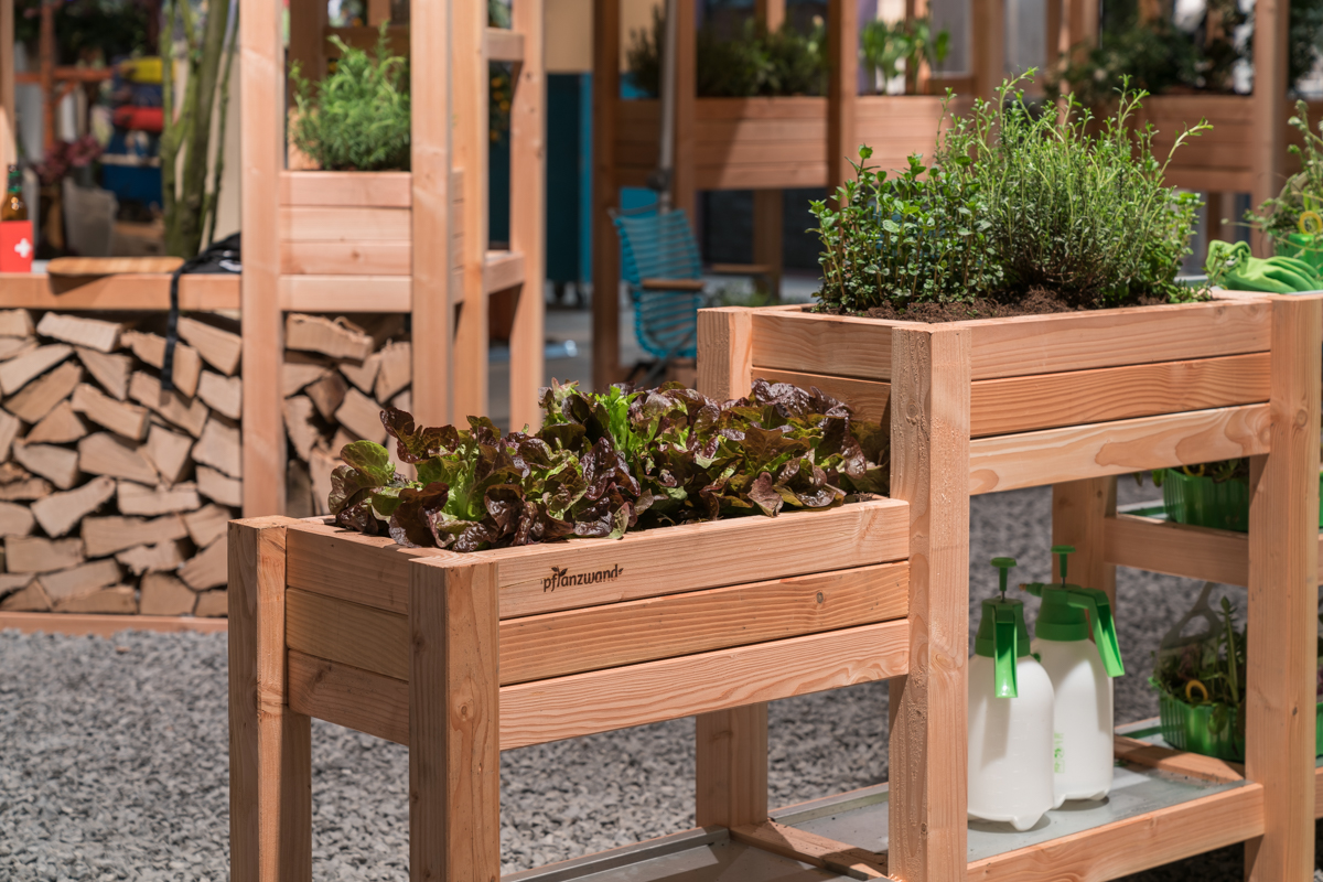 Pflanzwand - Hochbeet und Sichtschutz